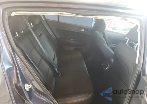 2020 Kia Sportage Lx z USA, uszkodzony, nr VIN KNDPMCAC8L7728450